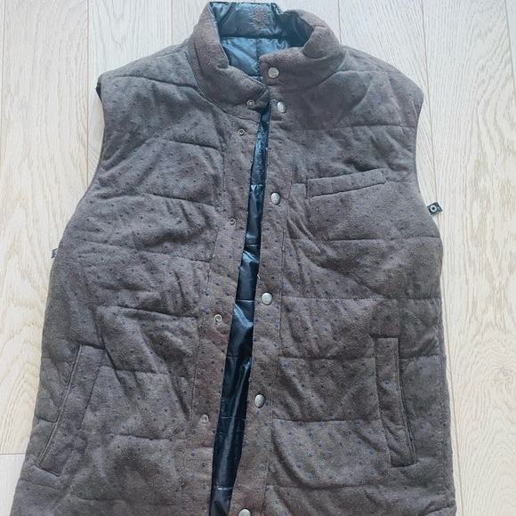 MASSIMO DUTTI REVERSABLE VEST - Picture 3 of 3